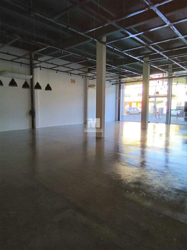 Galpão / Depósito / Armazém de 690m² no bairro Nova Brasília, em Brusque | Eu Corretor