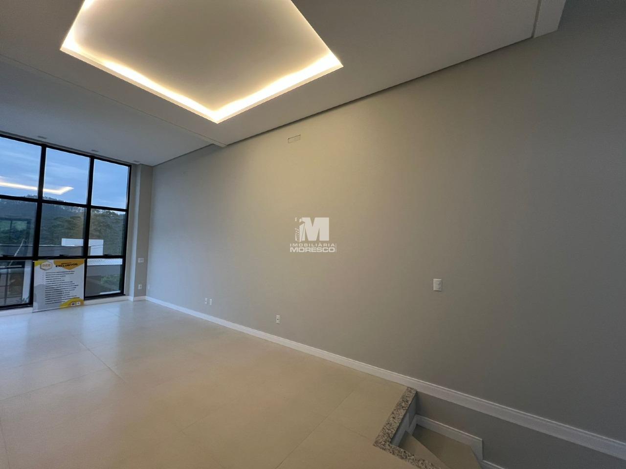 Casa à venda no bairro Primeiro de Maio: 