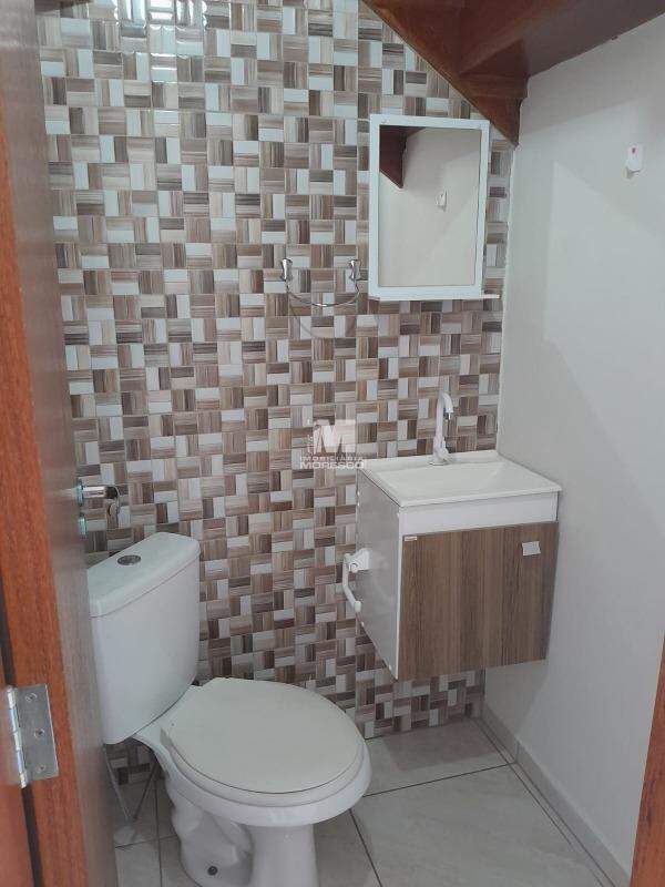 Casa para aluguel no bairro Dom Joaquim: 