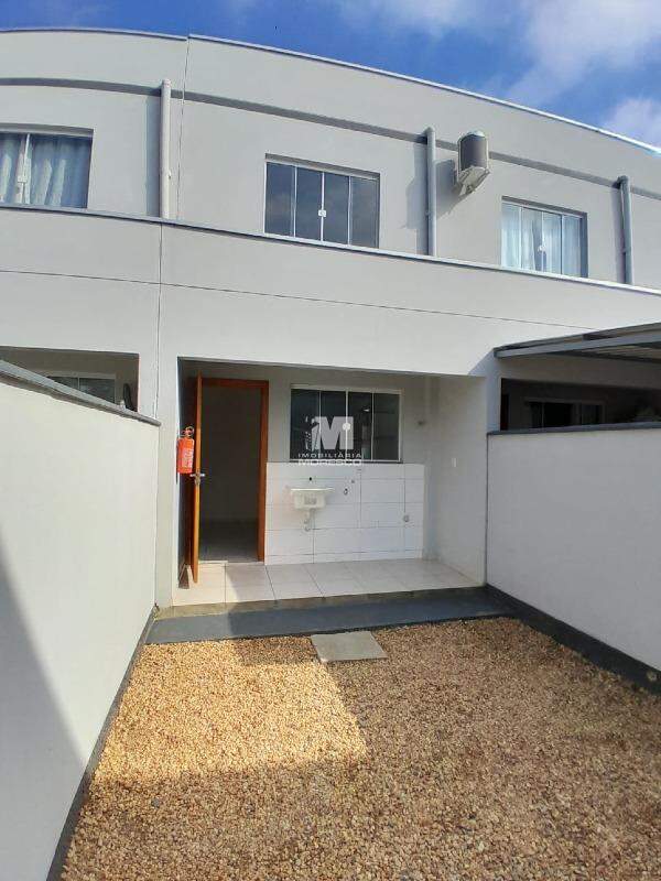 Casa para aluguel no bairro Dom Joaquim: 