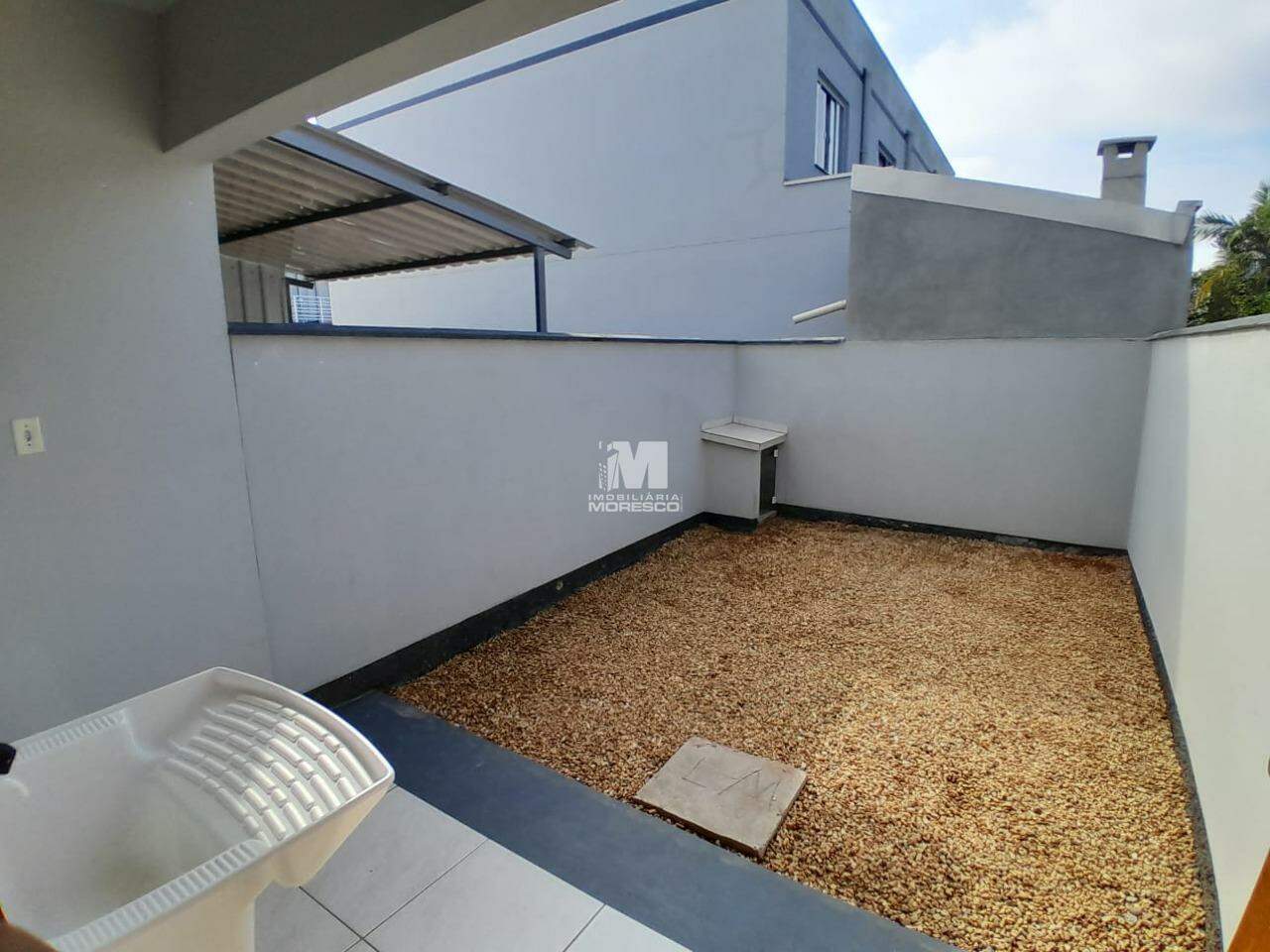 Casa para aluguel no bairro Dom Joaquim: 