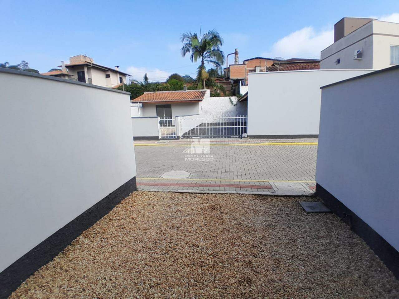 Casa para aluguel no bairro Dom Joaquim: 