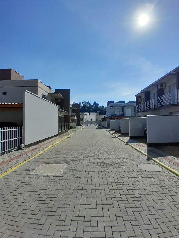 Casa para aluguel no bairro Dom Joaquim: 