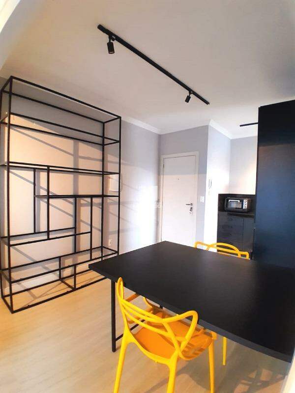 Apartamento para aluguel no bairro Santa Terezinha: 