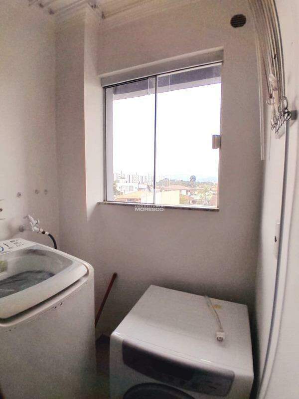Apartamento para aluguel no bairro Santa Terezinha: 
