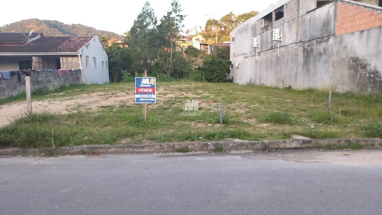 Terreno à venda no bairro Dom Joaquim: