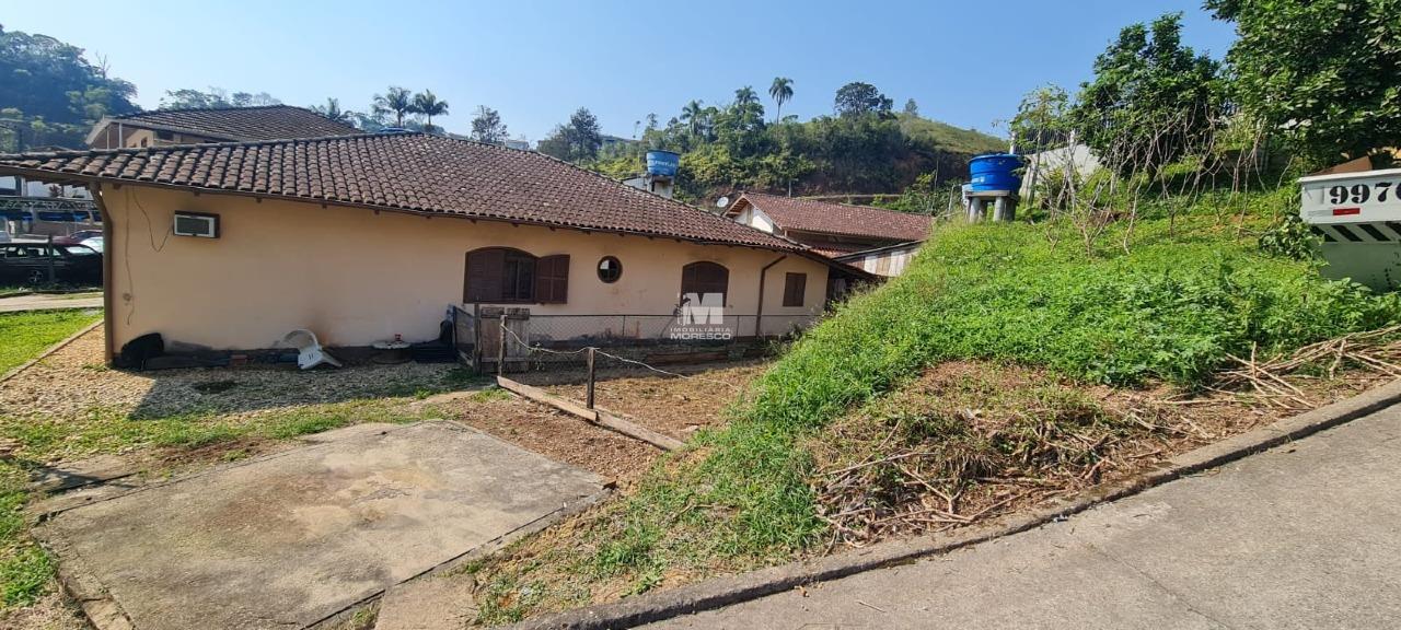 Casa à venda no bairro Dom Joaquim: 