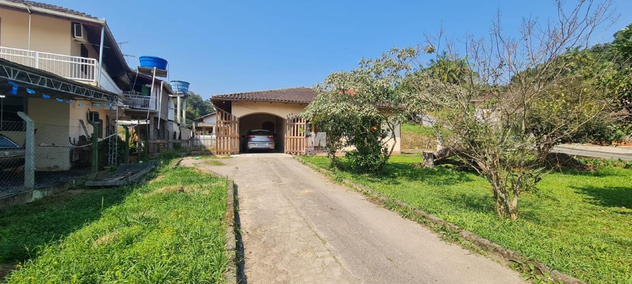 Casa à venda no bairro Dom Joaquim: 