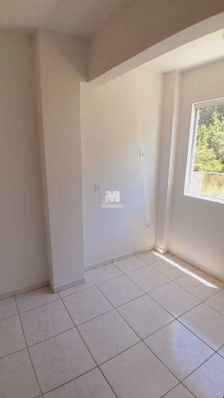 Apartamento para aluguel no bairro Guarani: 