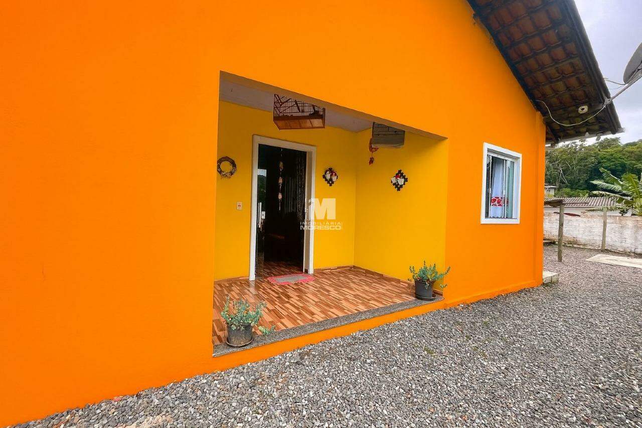 Casa de 2 quartos, 100m² no bairro Brilhante I, em Itajaí | Eu Corretor