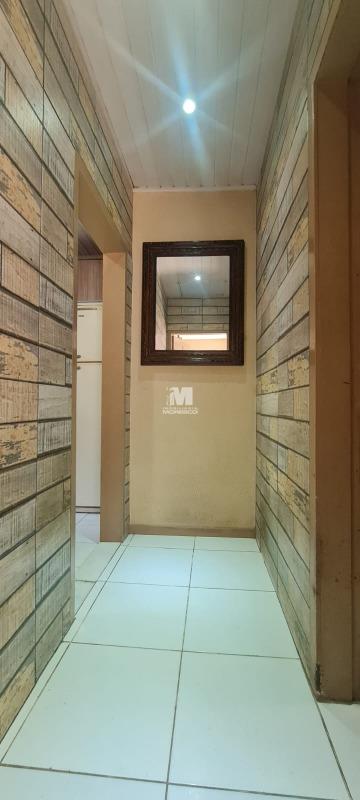 Casa à venda no bairro Poço Fundo: 