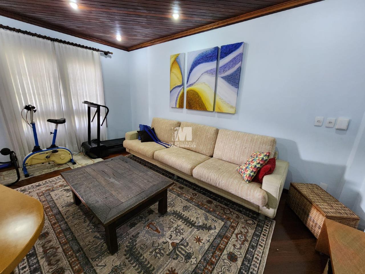 Casa à venda no bairro Guarani: 