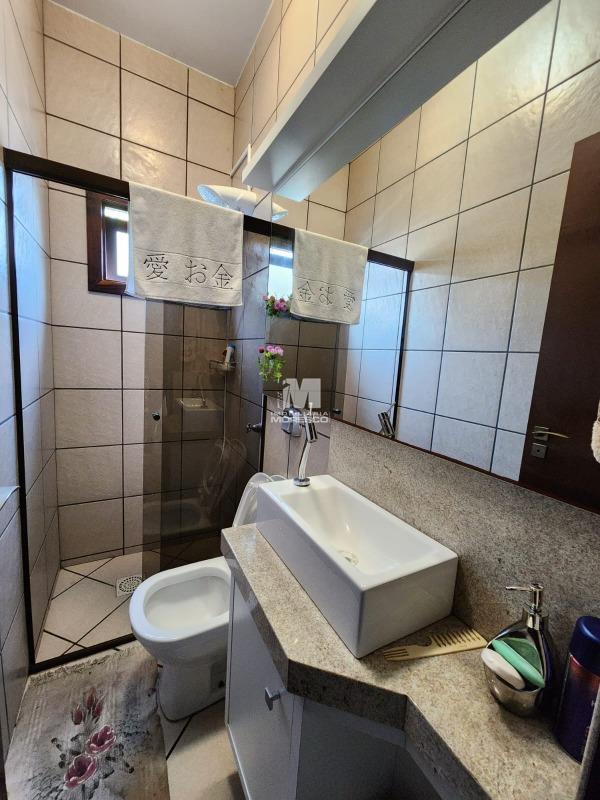 Casa à venda no bairro Guarani: 