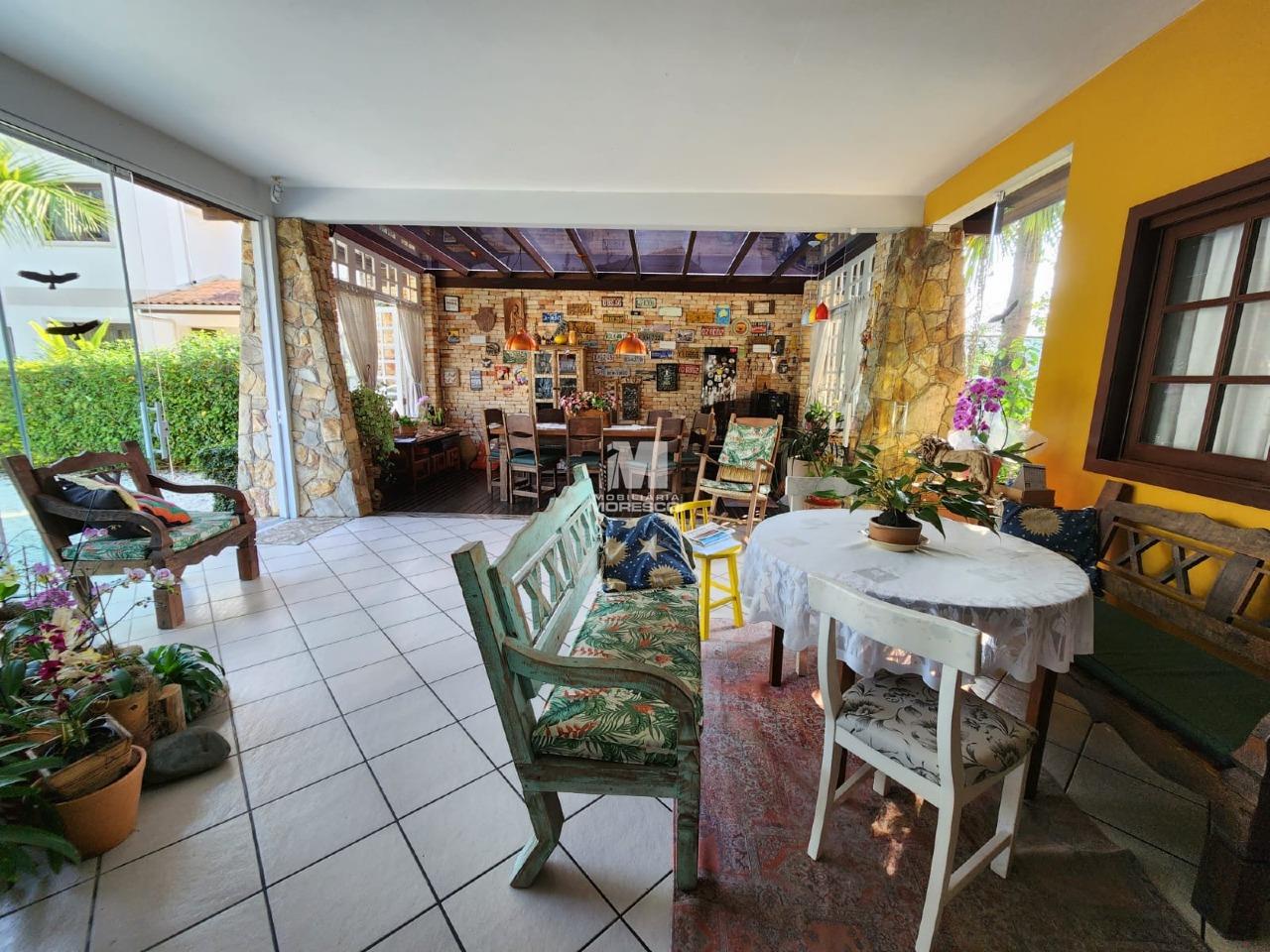 Casa à venda no bairro Guarani: 