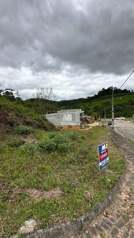 Lote/Terreno de 732m² no bairro Centro, em Guabiruba | Eu Corretor