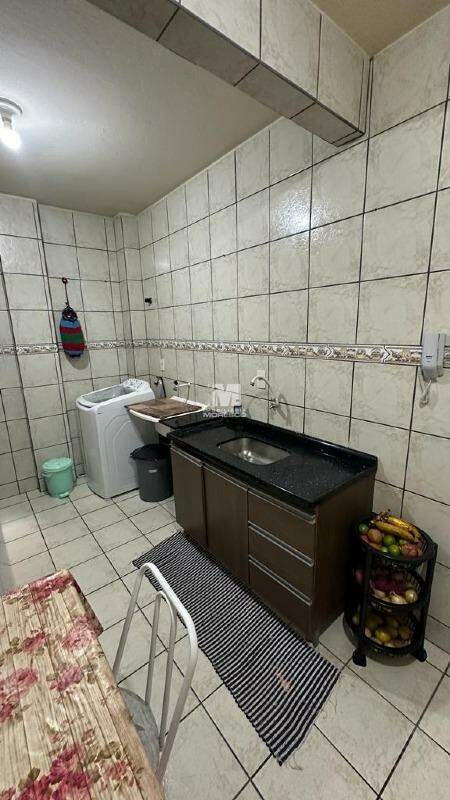 Apartamento à venda no bairro Centro I: 