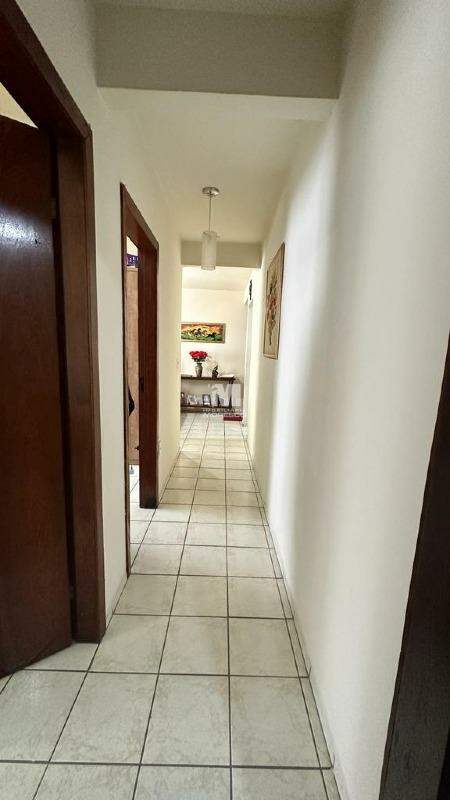 Apartamento à venda no bairro Centro I: 
