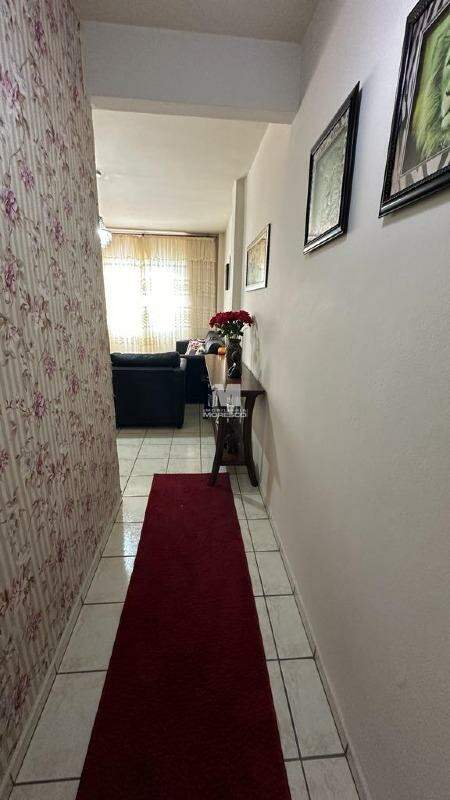 Apartamento à venda no bairro Centro I: