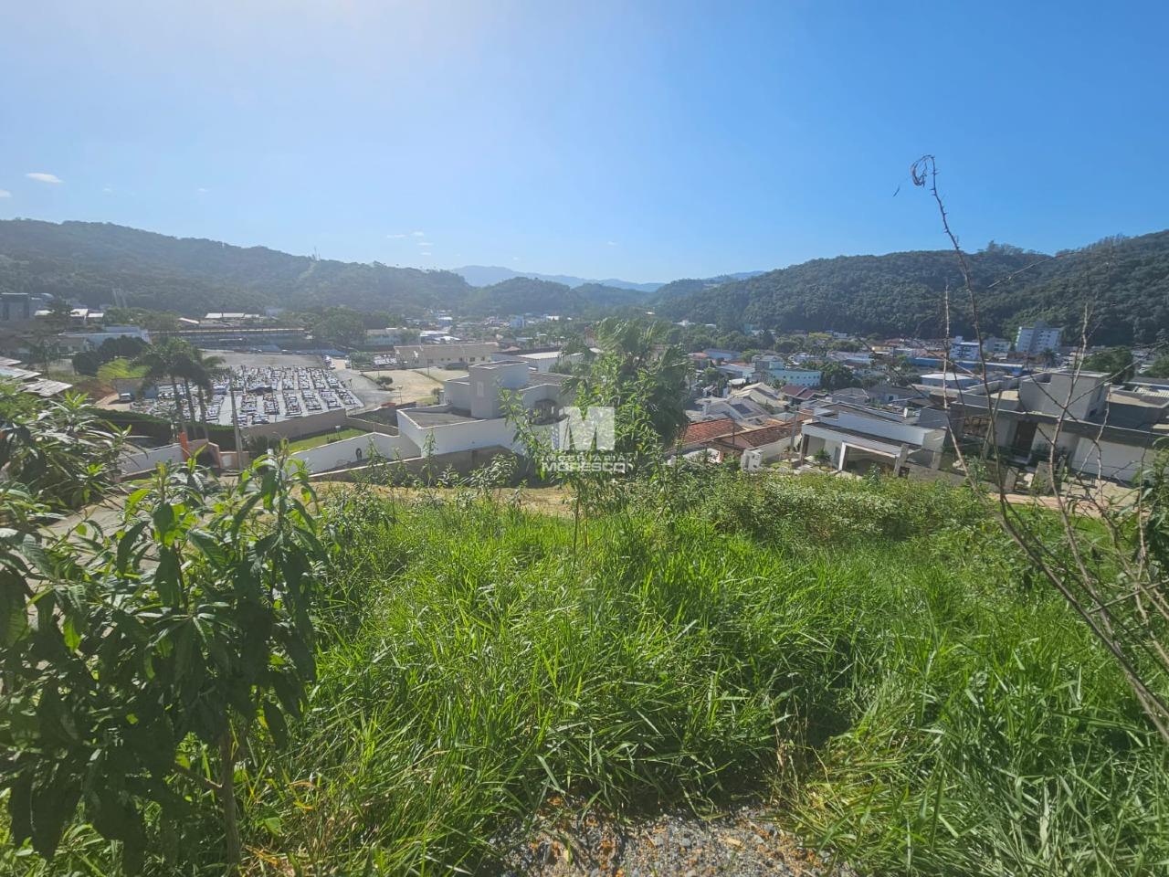 Terreno à venda no bairro Guarani: 