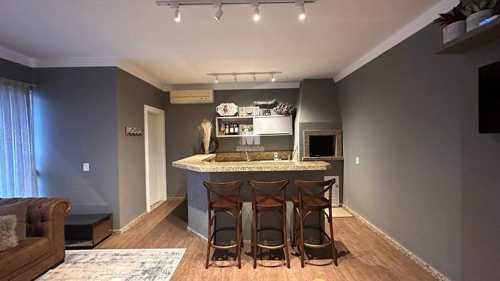 Casa à venda no bairro Centro: 