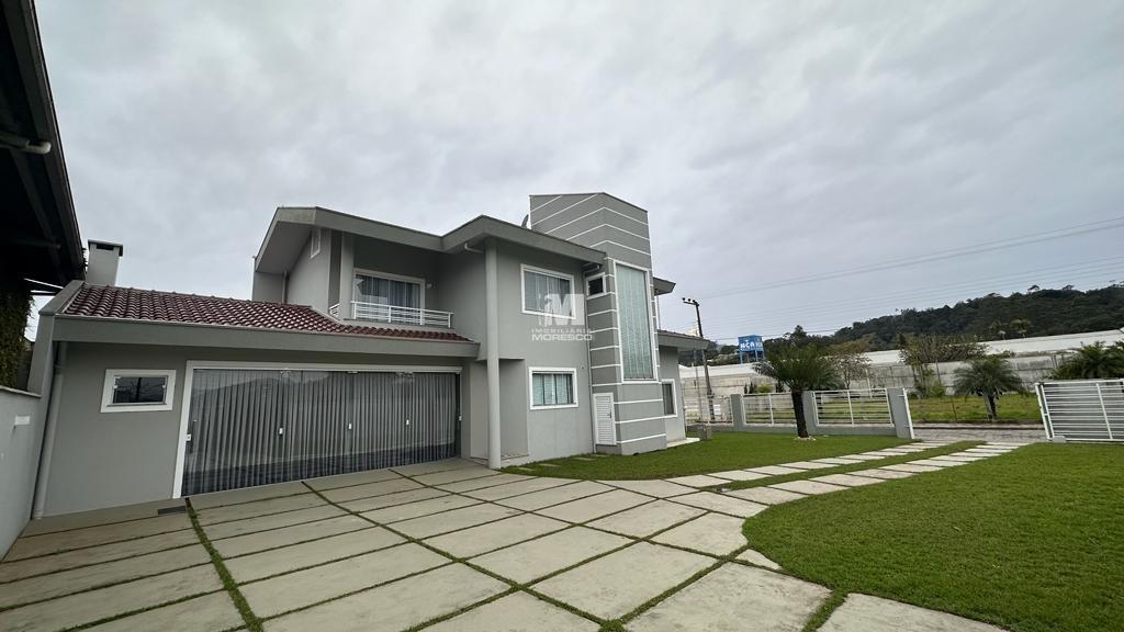 Casa à venda no bairro Centro: 