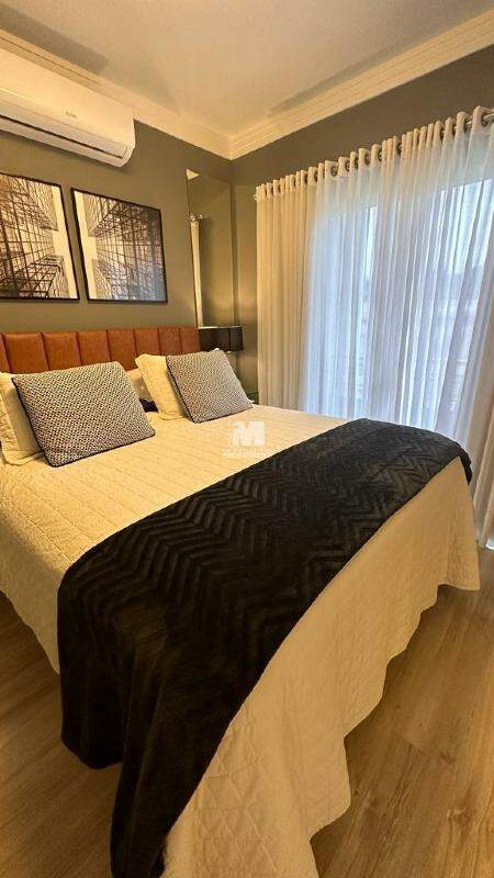 Casa à venda no bairro Centro: 