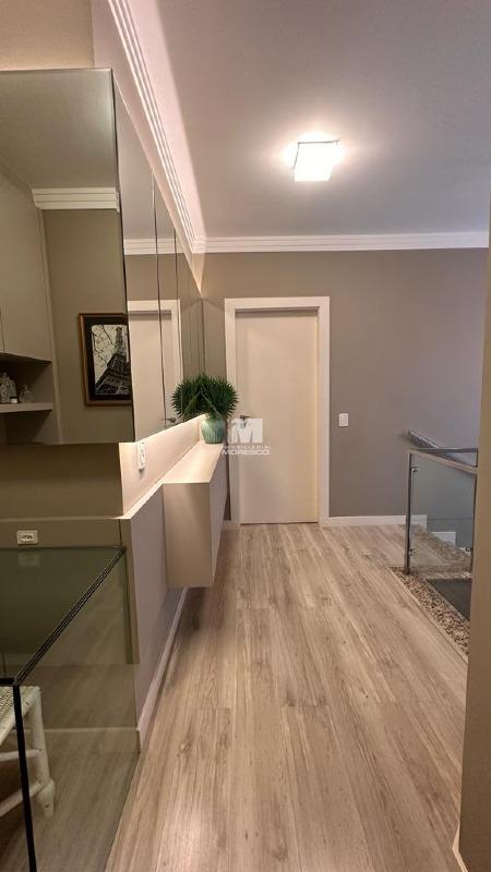 Casa à venda no bairro Centro: 