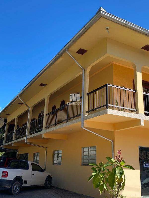 Casa à venda no bairro Centro: 
