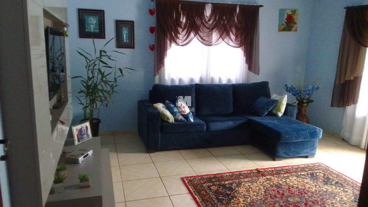 Casa à venda no bairro Centro: 