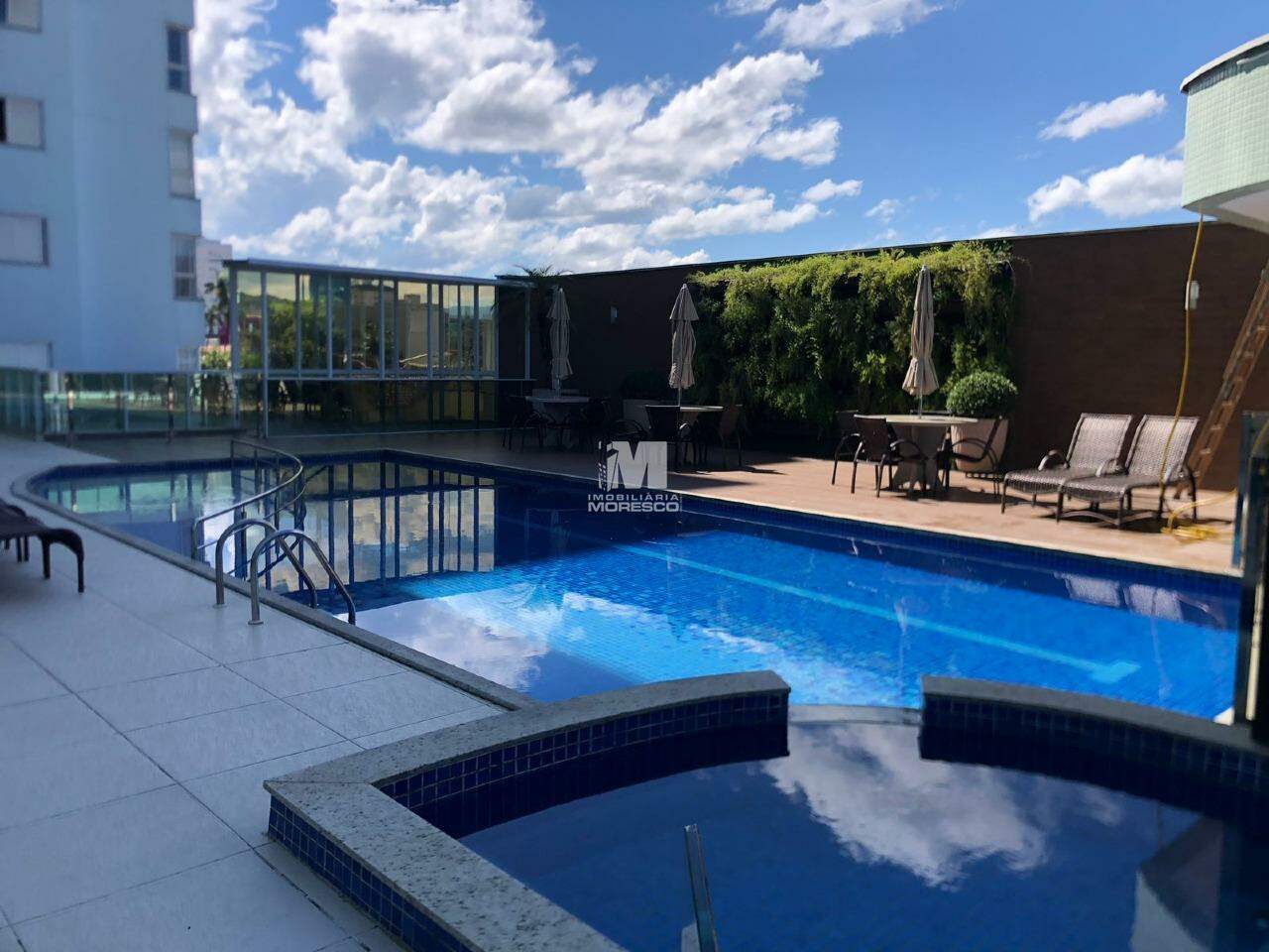 Apartamento para aluguel no bairro Centro I: Piscina