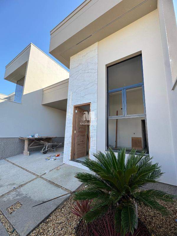 Casa à venda no bairro Primeiro de Maio: 