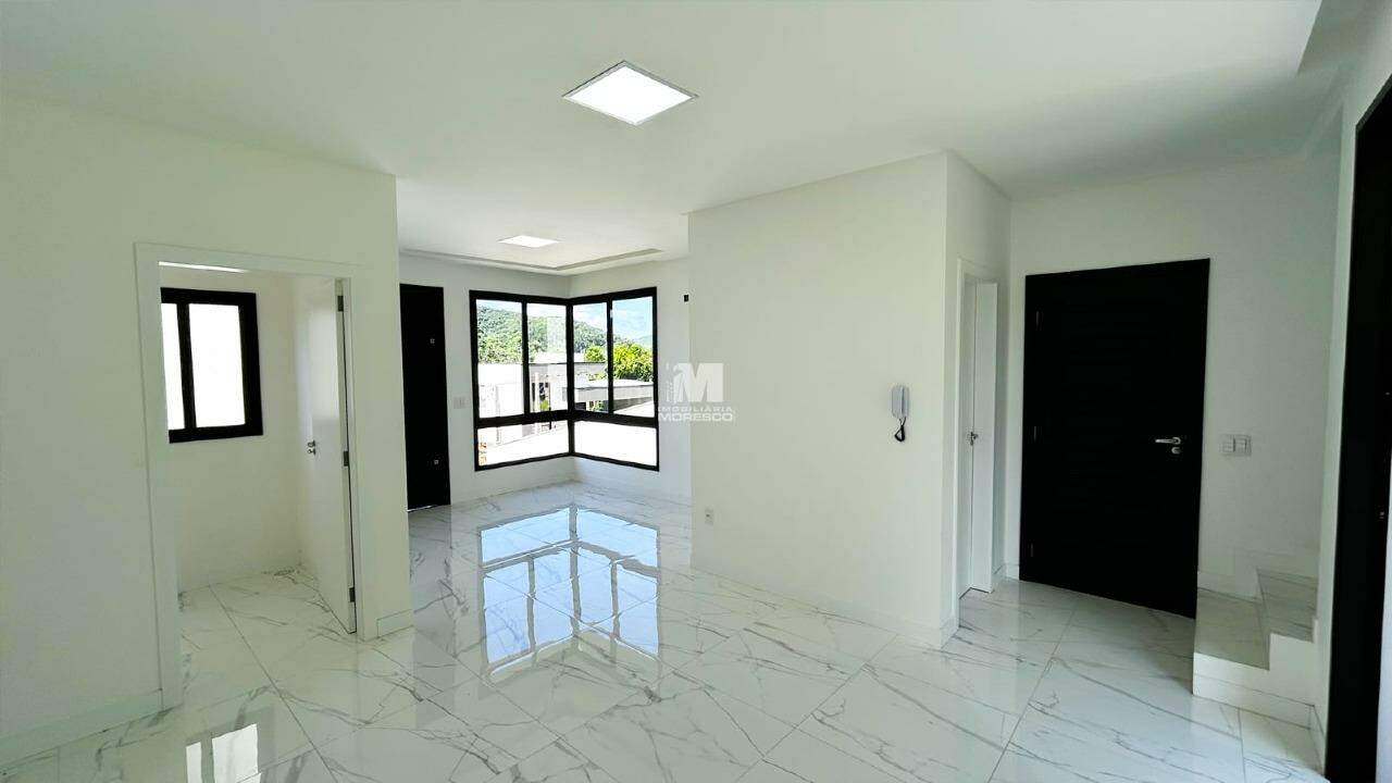Casa de 3 quartos, 156m² no bairro Primeiro de Maio, em Brusque | Eu Corretor