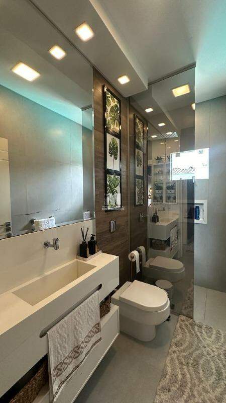 Casa à venda no bairro Dom Joaquim: