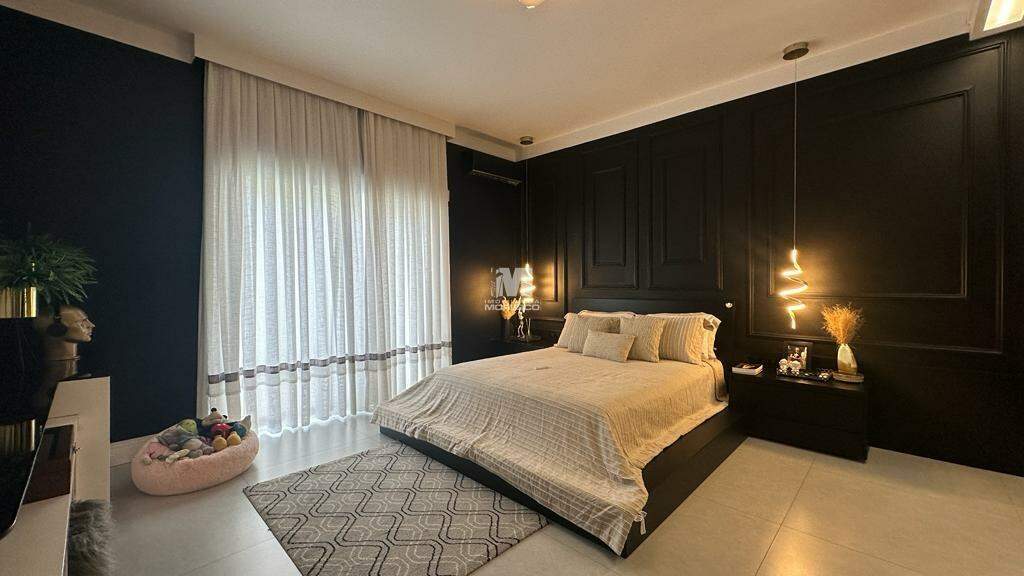 Casa à venda no bairro Dom Joaquim: