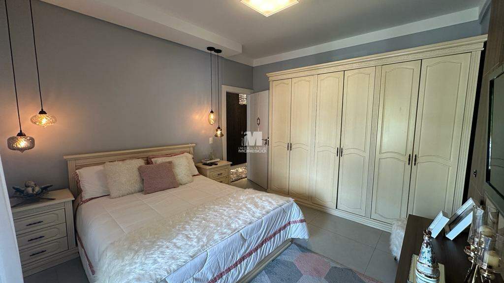 Casa à venda no bairro Dom Joaquim: