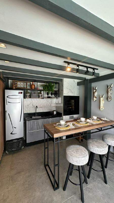 Casa à venda no bairro Dom Joaquim: