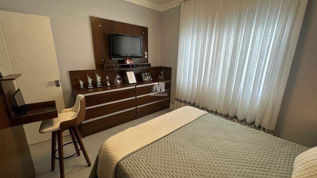 Casa à venda no bairro Dom Joaquim: