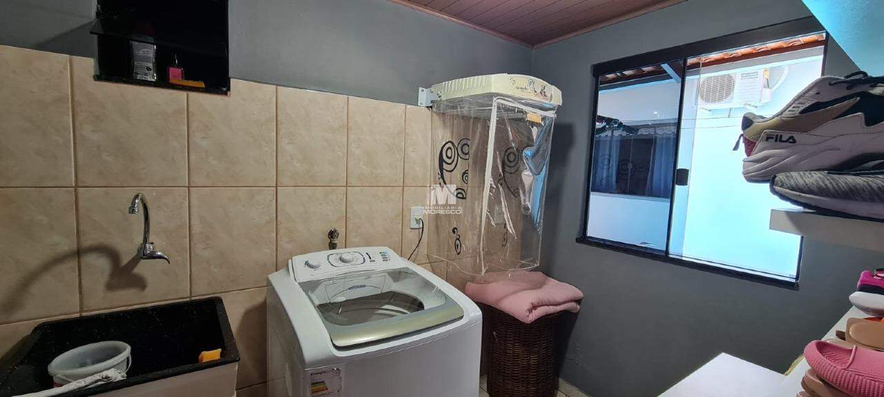 Casa à venda no bairro São João: 