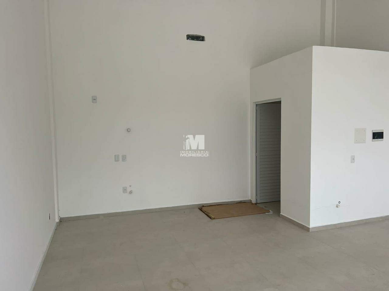 Sala Comercial à venda no bairro São Pedro: 