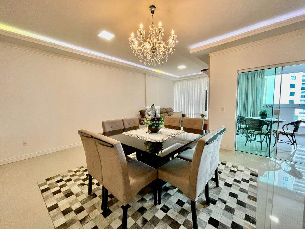 Apartamento de 3 quartos, 150m² no bairro Meia Praia, em Itapema | Eu Corretor