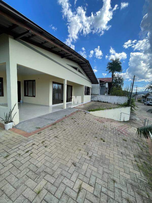 Casa de 3 quartos, 123m² no bairro Azambuja, em Brusque | Eu Corretor