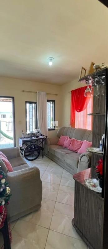 Casa à venda no bairro Limoeiro: 