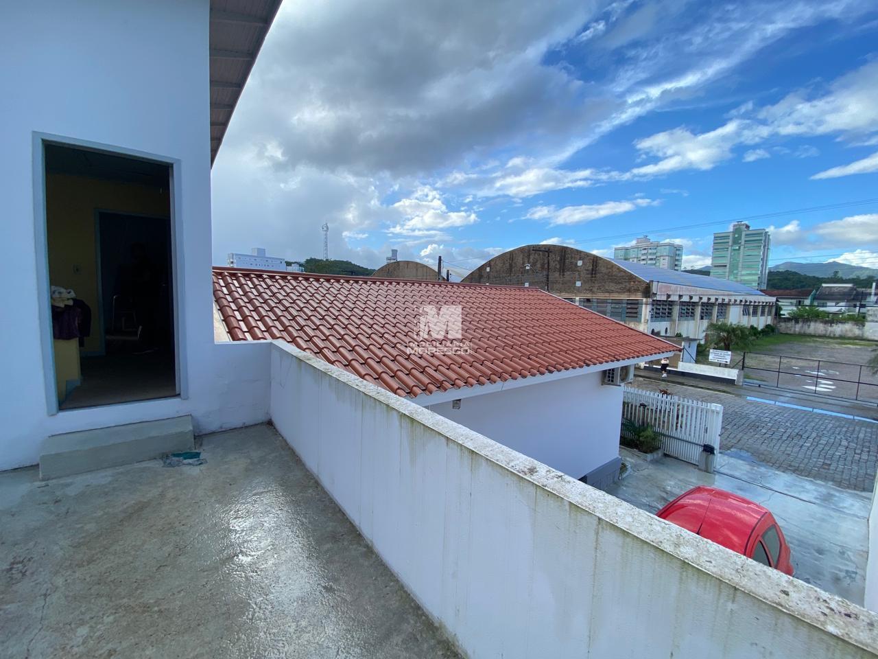 Casa à venda no bairro São Luiz: