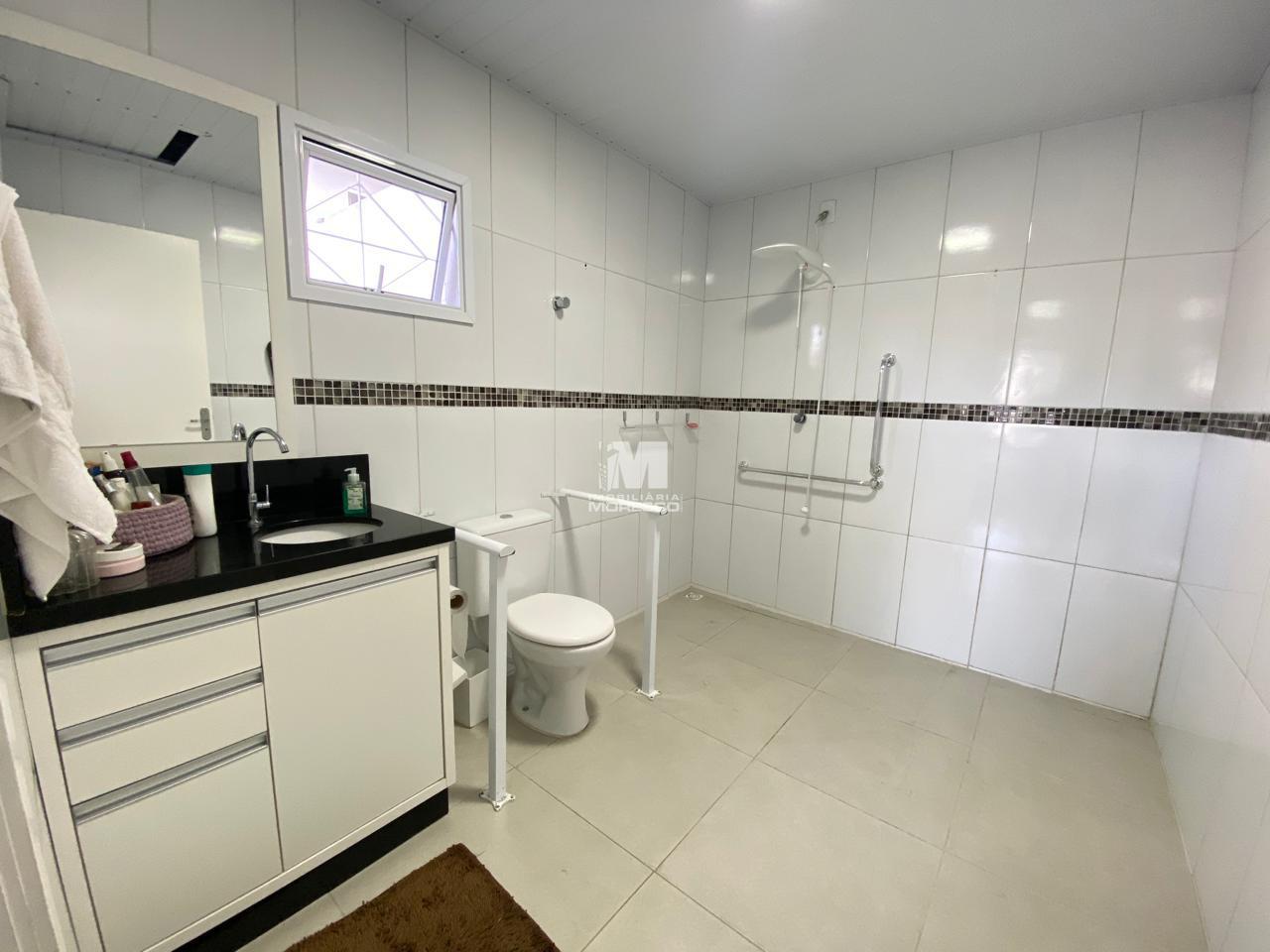 Casa à venda no bairro São Luiz: