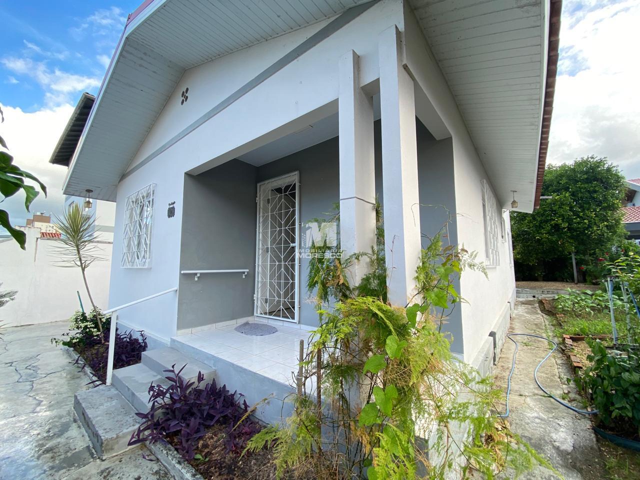 Casa à venda no bairro São Luiz: 