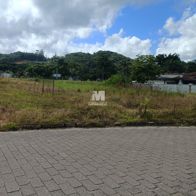 Terreno à venda no bairro Centro: