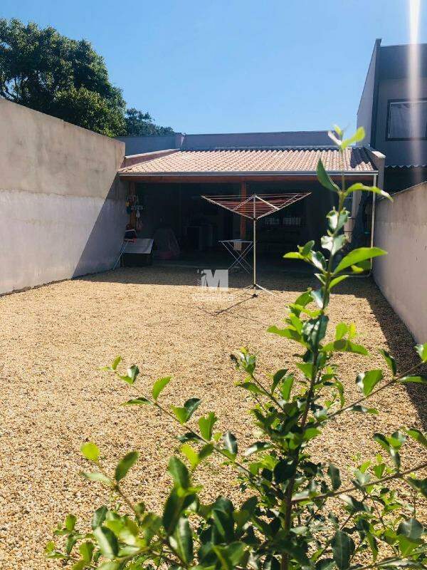 Casa à venda no bairro Limeira Baixa: 