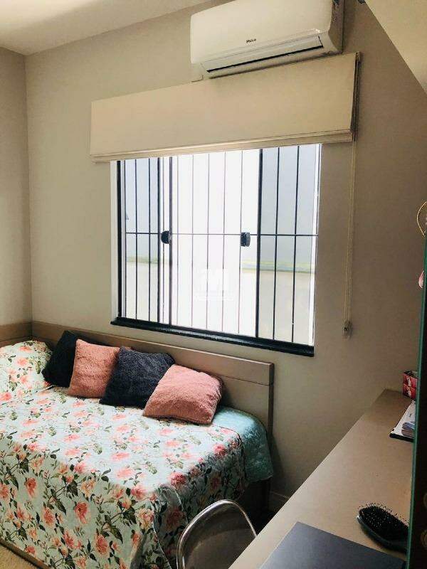 Casa à venda no bairro Limeira Baixa: 