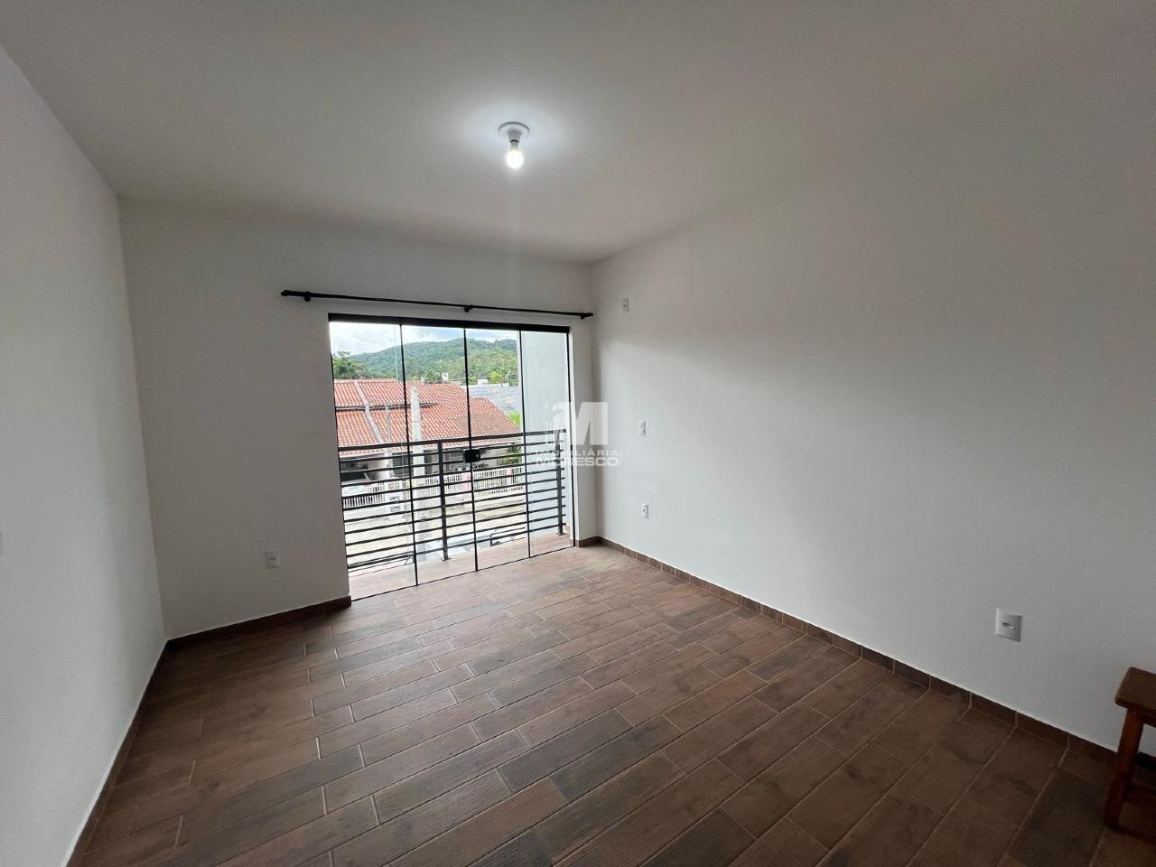 Casa à venda no bairro Limeira Baixa: 