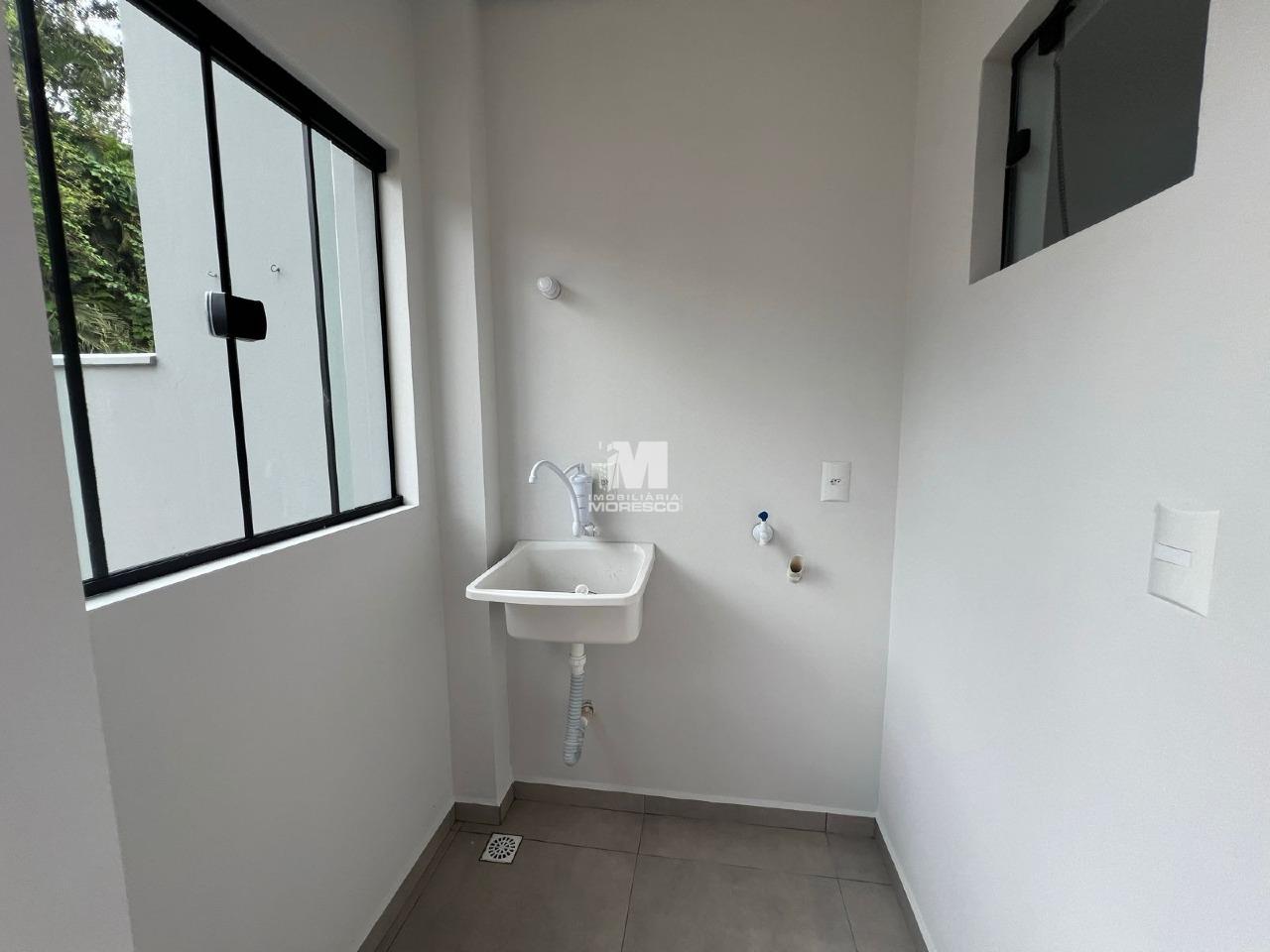 Casa à venda no bairro Limeira Baixa: 